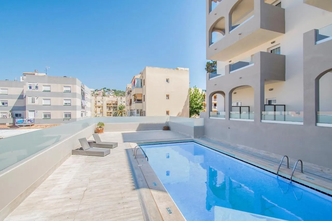 Szálloda Nura Santa Ponsa & Spa